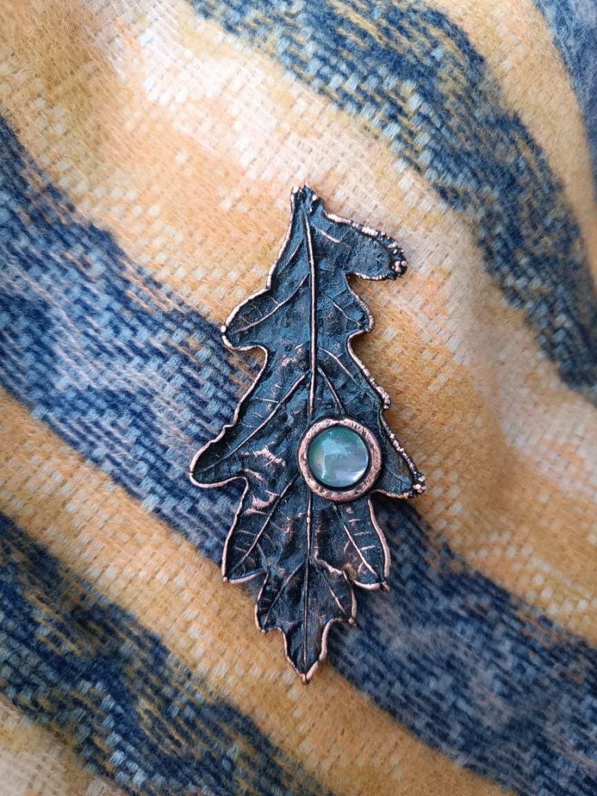 Brooch Electroformed Copper Leaf oak leaf with pearl inlay, Autumn Handmade jewelry, Gift for grandmother jewelry botanical pattern