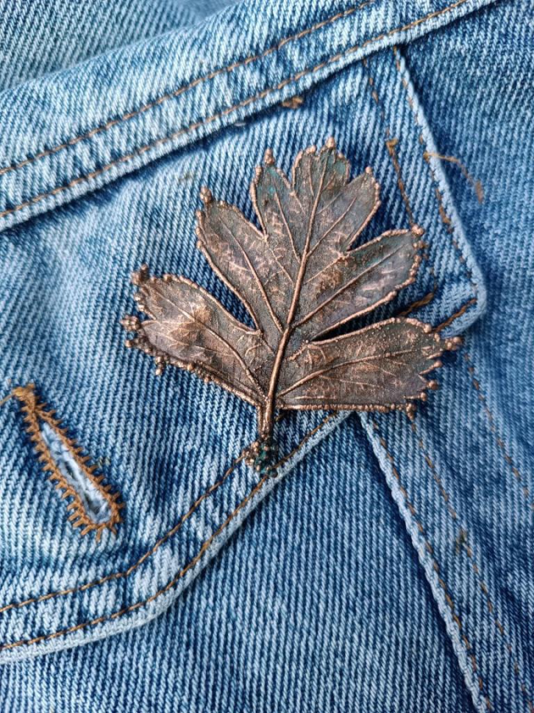 Brooch Copper Natural Gluta Leaf  gift for best friend — Unique Boho-Style Handmade Jewelry Ramella